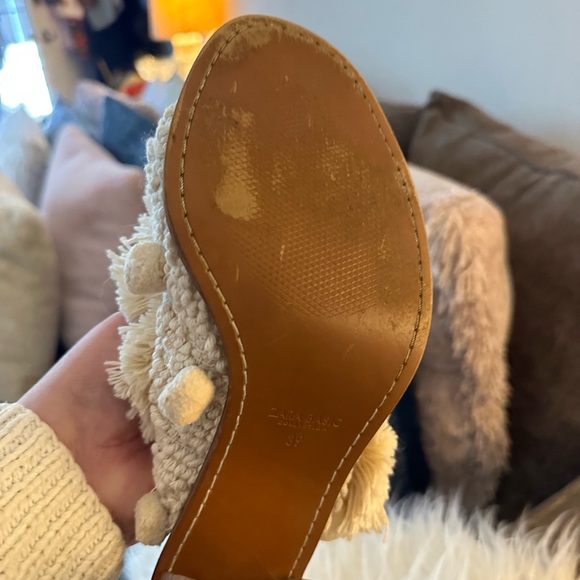 Zara pom Pom heels size 39 - Picture 4 of 7